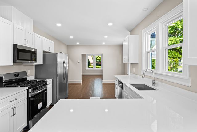 3862 216th Street, Matteson, IL 60443