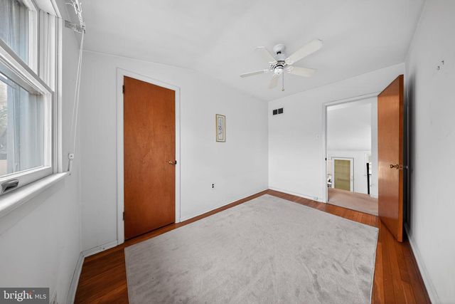 50 IVY LN, Lansdale, PA 19446