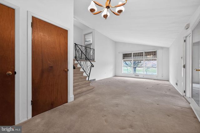 50 IVY LN, Lansdale, PA 19446