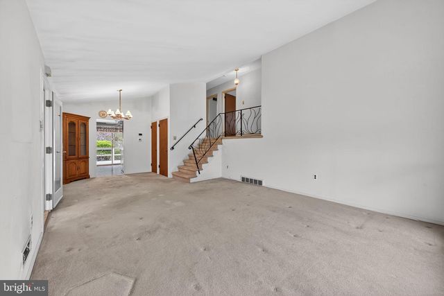 50 IVY LN, Lansdale, PA 19446