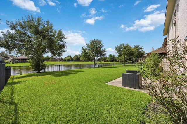4511 Haviland Falls Drive, Humble, TX 77396