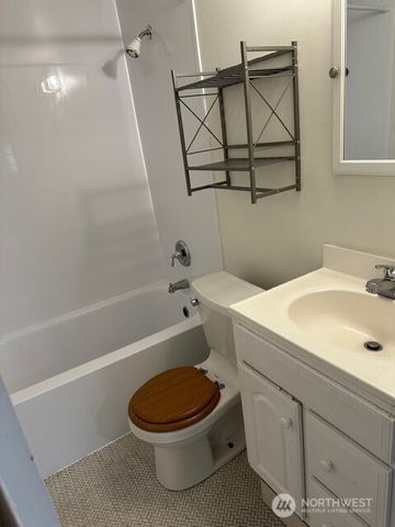 2311 Yale Avenue E, Seattle, WA 98102