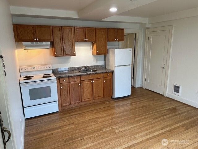 2311 Yale Avenue E, Seattle, WA 98102