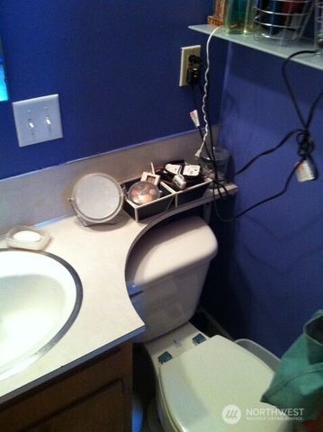 2311 Yale Avenue E, Seattle, WA 98102