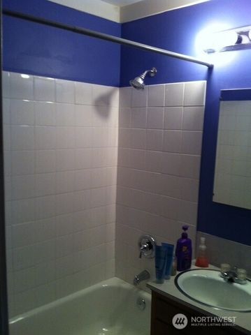 2311 Yale Avenue E, Seattle, WA 98102