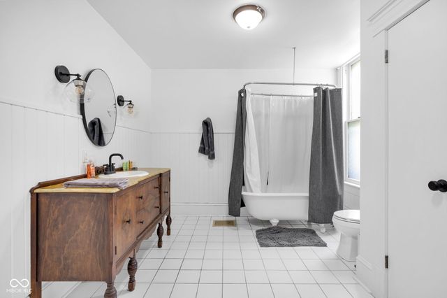 880 Fletcher Avenue, Indianapolis, IN 46203