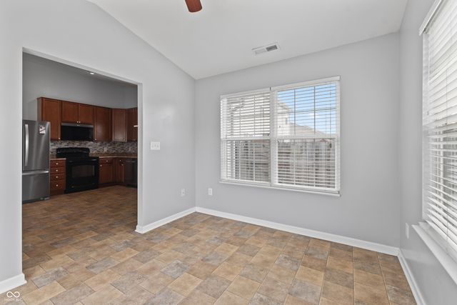 3463 Enclave Lane, Greenwood, IN 46143