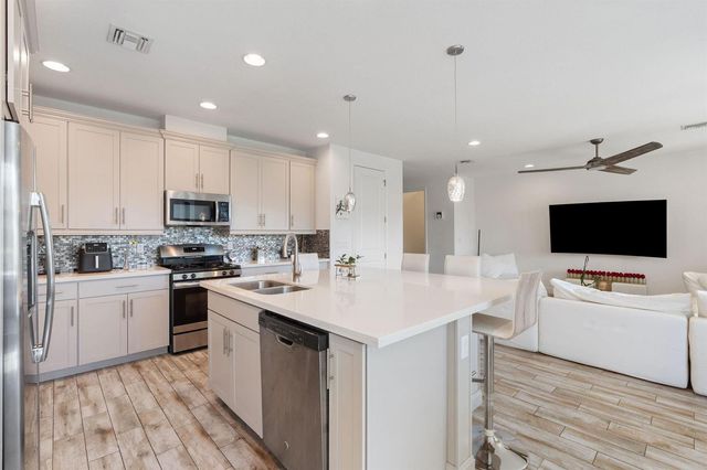 12512 NW 32 Manor 3, Sunrise, FL 33323