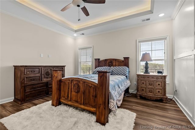 2028 Villa View Court, Jeffersonville, IN 47130