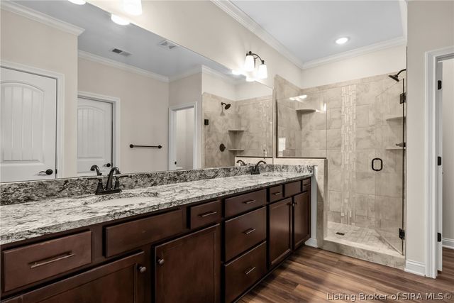 2028 Villa View Court, Jeffersonville, IN 47130