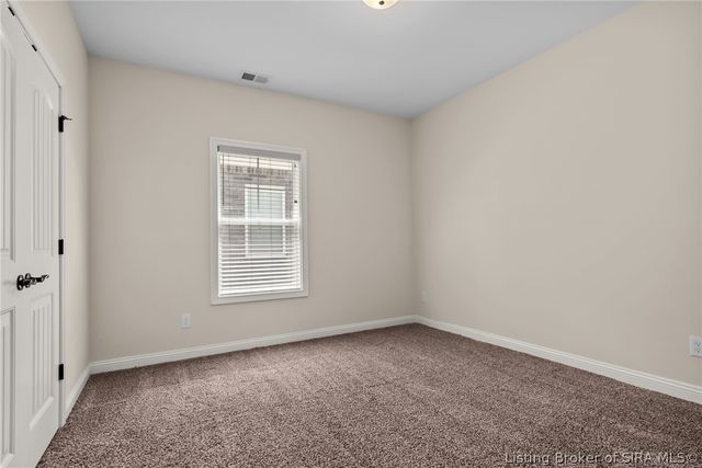 2028 Villa View Court, Jeffersonville, IN 47130