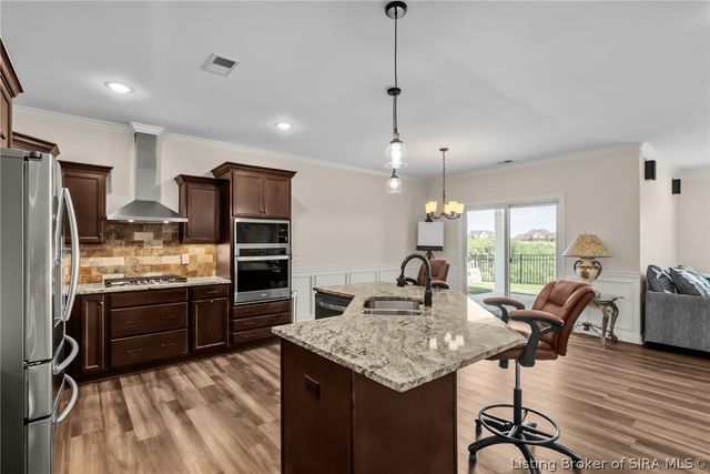 2028 Villa View Court, Jeffersonville, IN 47130