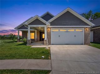 2028 Villa View Court, Jeffersonville, IN 47130