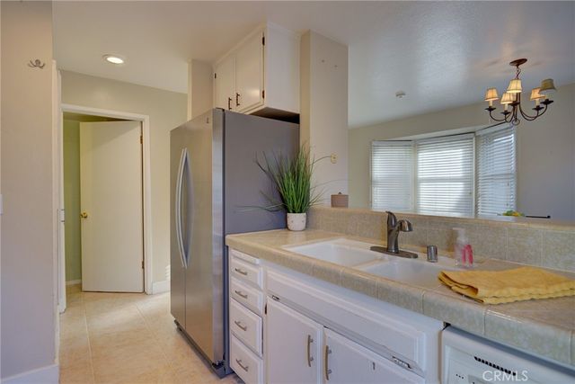 1106 Oceanaire 1, San Luis Obispo, CA 93405