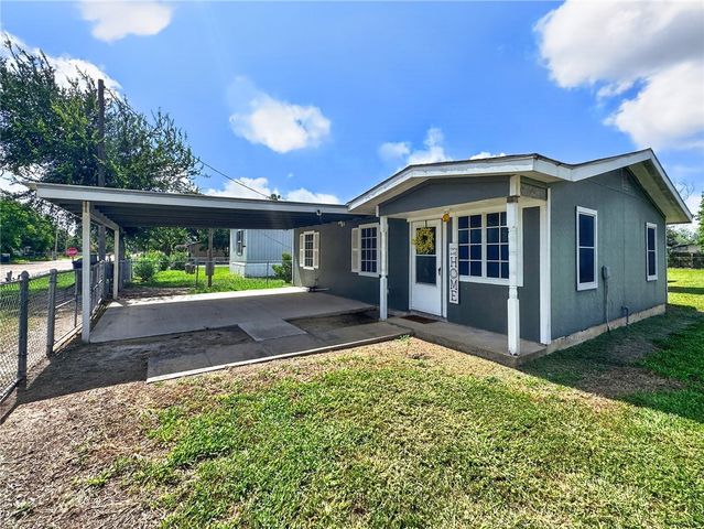 503 W Dix Ave, San Diego, TX 78384