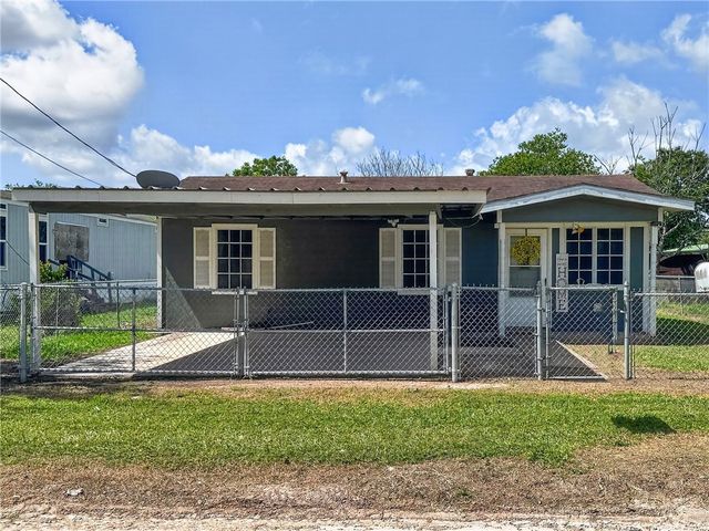 503 W Dix Ave, San Diego, TX 78384
