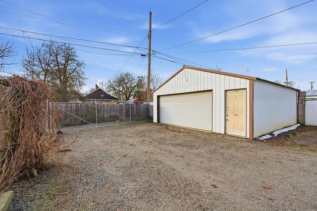 2804 E Rowan Ave, Spokane, WA 99217