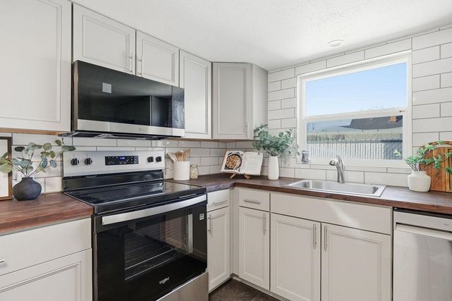 2804 E Rowan Ave, Spokane, WA 99217