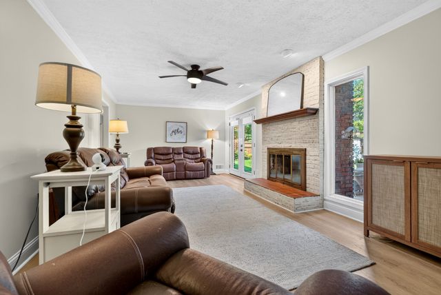2412 Grider Pond Rd, Bowling Green, KY 42104