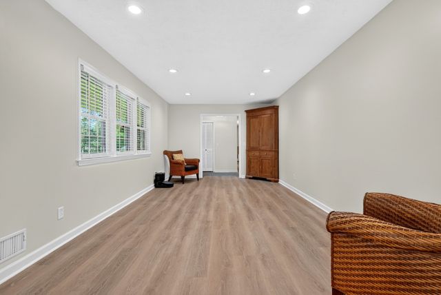 2412 Grider Pond Rd, Bowling Green, KY 42104