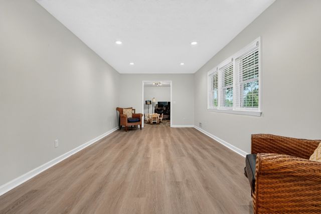 2412 Grider Pond Rd, Bowling Green, KY 42104