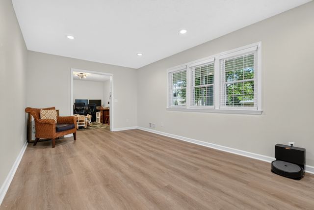 2412 Grider Pond Rd, Bowling Green, KY 42104