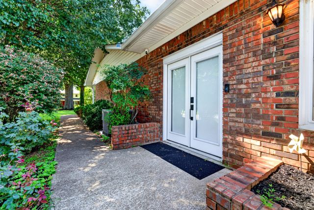 2412 Grider Pond Rd, Bowling Green, KY 42104
