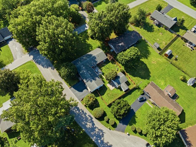 2412 Grider Pond Rd, Bowling Green, KY 42104