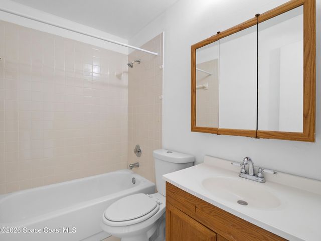 1187 Merrick Avenue NW, Palm Bay, FL 32907