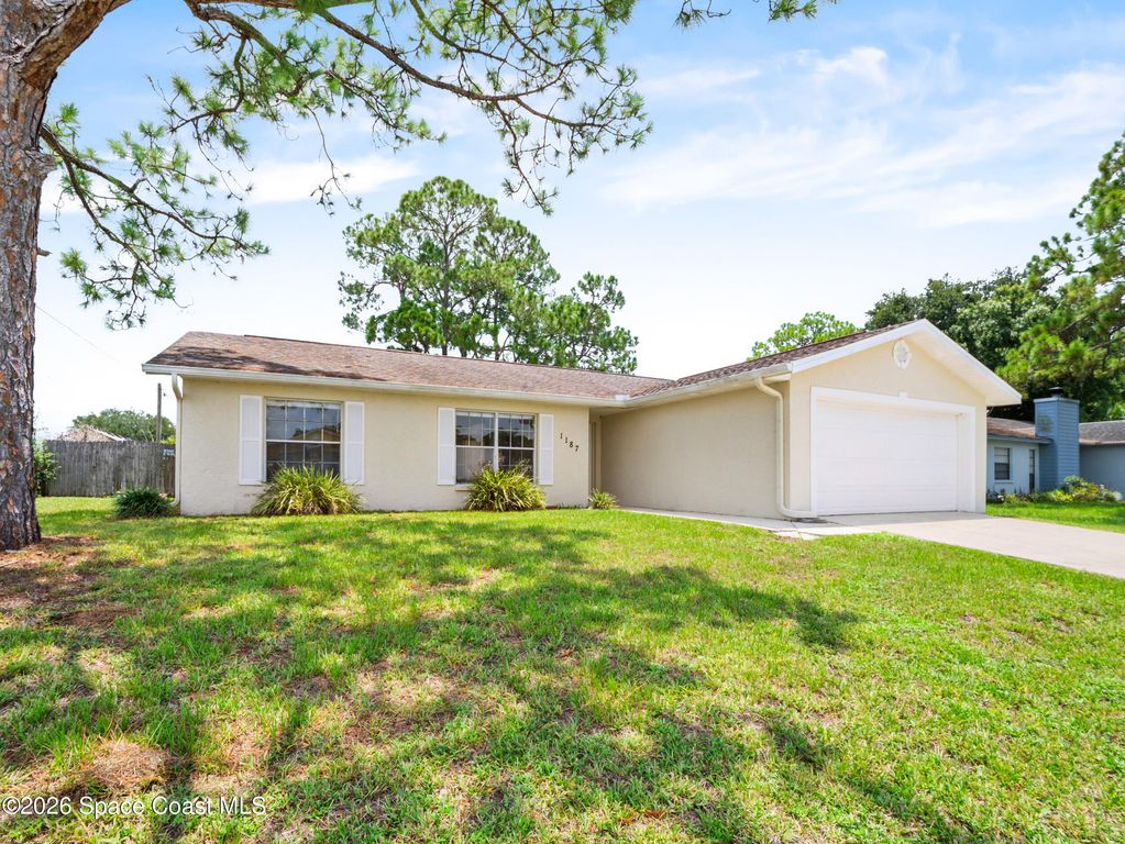 1187 Merrick Avenue NW, Palm Bay, FL 32907