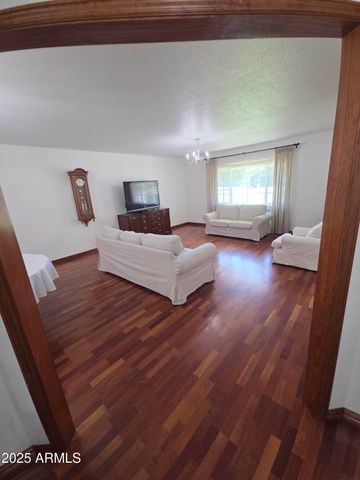 5338 W LA MIRADA Drive, Laveen, AZ 85339