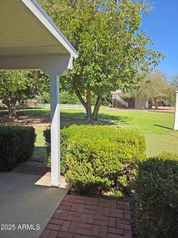 5338 W LA MIRADA Drive, Laveen, AZ 85339