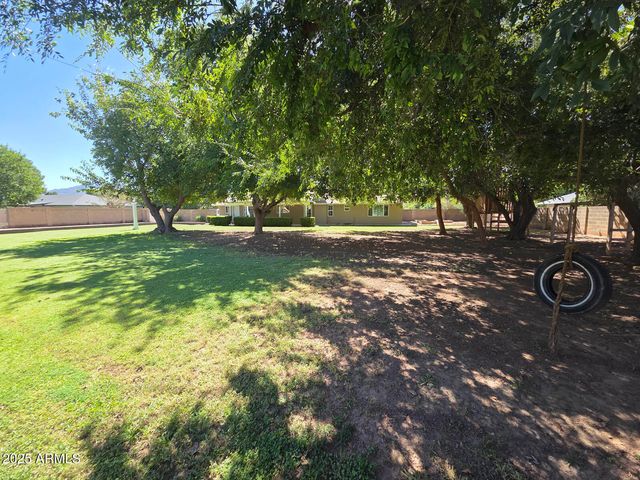 5338 W LA MIRADA Drive, Laveen, AZ 85339