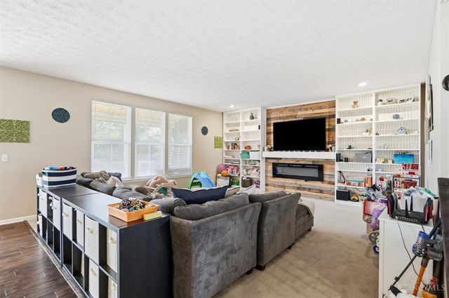 4642 Blue Jay Way, Mason, OH 45040