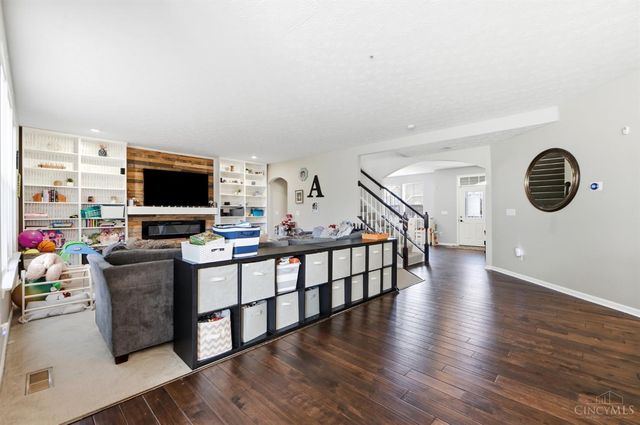4642 Blue Jay Way, Mason, OH 45040
