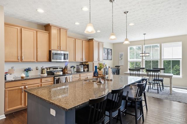 4642 Blue Jay Way, Mason, OH 45040