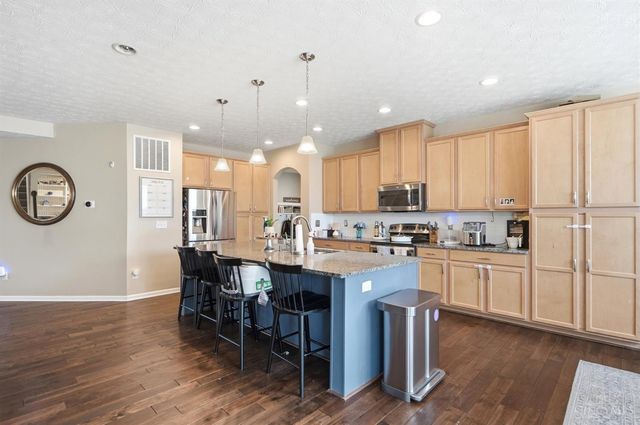 4642 Blue Jay Way, Mason, OH 45040
