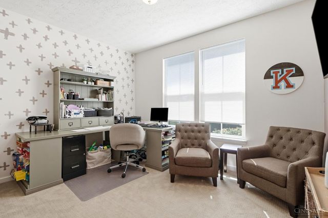 4642 Blue Jay Way, Mason, OH 45040
