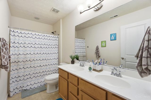 4642 Blue Jay Way, Mason, OH 45040