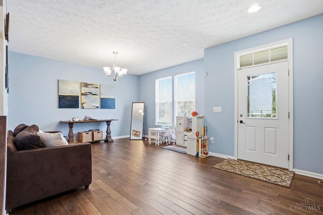4642 Blue Jay Way, Mason, OH 45040