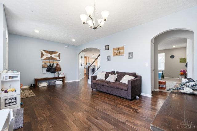 4642 Blue Jay Way, Mason, OH 45040