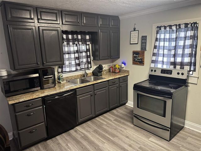 501 Starlin Drive, Sulphur, LA 70663