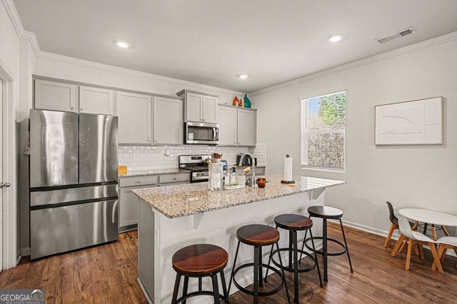 7576 Jennadee Drive, Fairburn, GA 30213