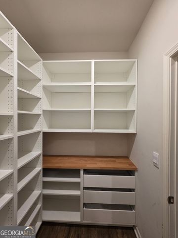 7576 Jennadee Drive, Fairburn, GA 30213