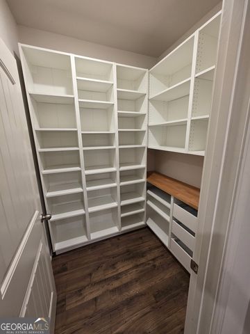 7576 Jennadee Drive, Fairburn, GA 30213