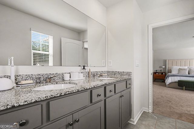 7576 Jennadee Drive, Fairburn, GA 30213