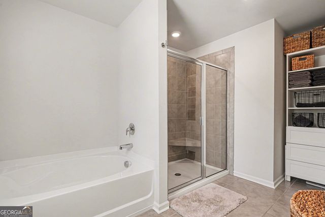 7576 Jennadee Drive, Fairburn, GA 30213