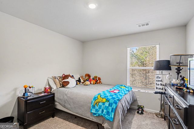 7576 Jennadee Drive, Fairburn, GA 30213