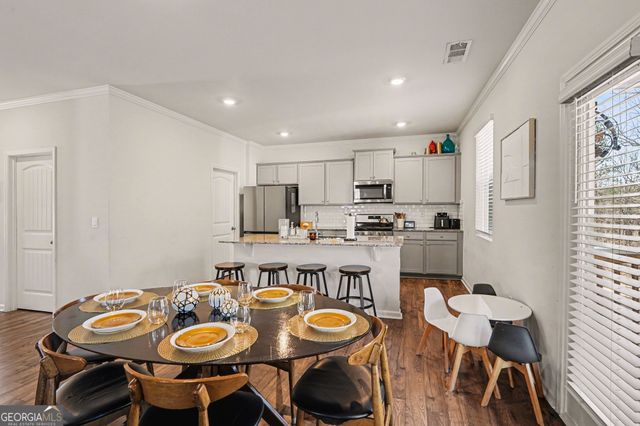 7576 Jennadee Drive, Fairburn, GA 30213