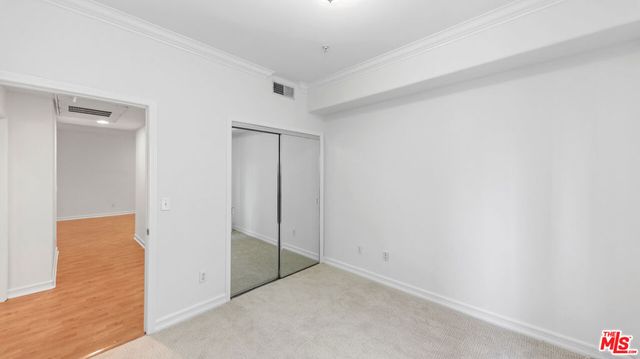 2335 BENTLEY Avenue 201, Los Angeles, CA 90064